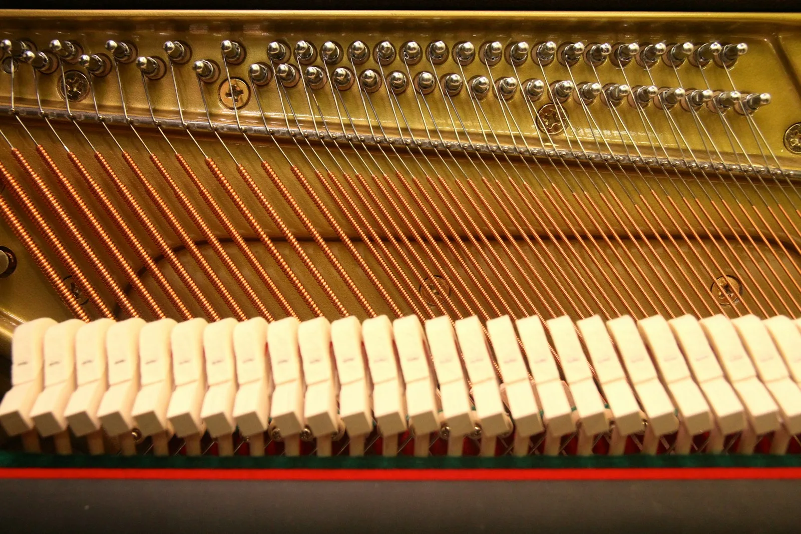 Should You Tune Your Piano After a Move? A San Diego Guide